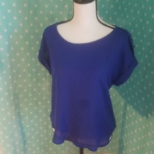 🍋Dark Blue Flowy Blouse🍋